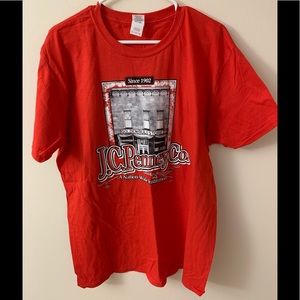 GILDAN AWESOME T-SHIRT! XL! ❤️